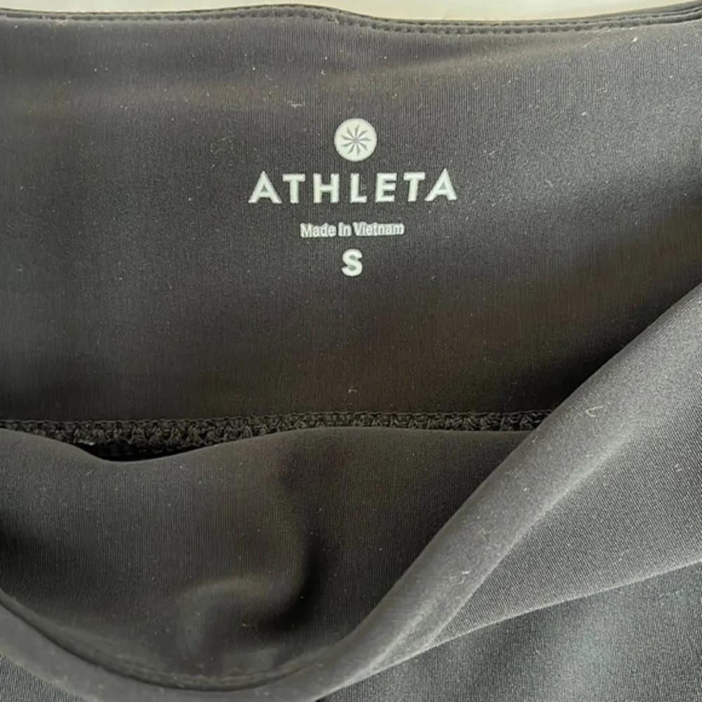 Athleta Stellar Tight Black Leggings Front Zip Pockets Size S‎ - Picture 9 of 12